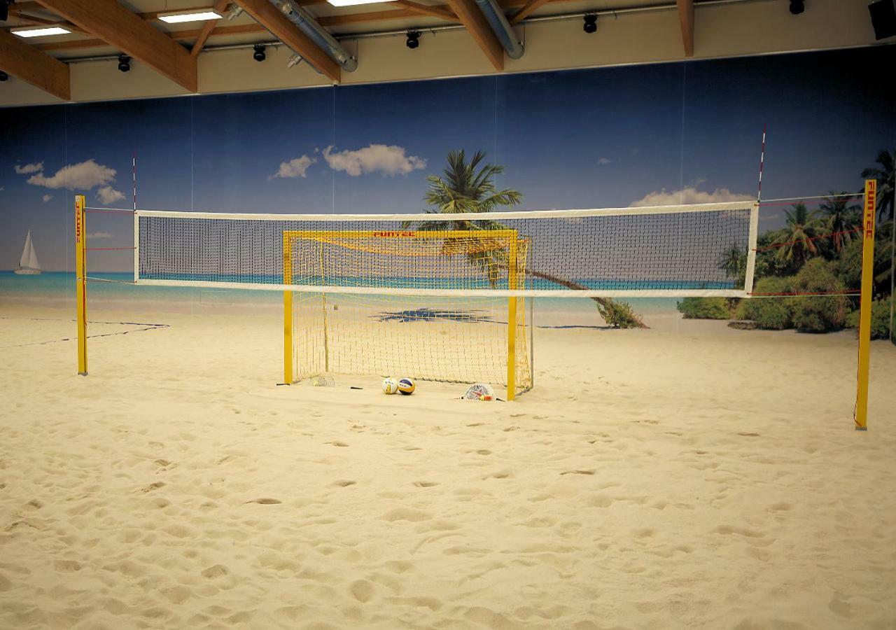 Beachin - Sport, Events, Hotel, Restaurant, Bar Ins Экстерьер фото